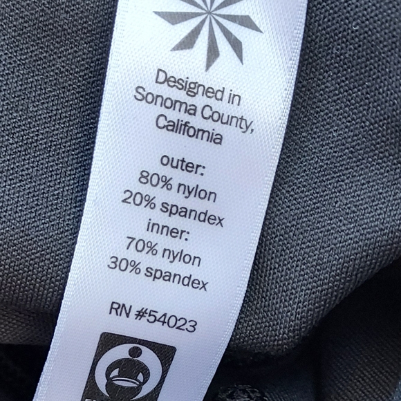 Athleta Black Stealth Trucool Athletic Skort Skirt Size Small - Picture 8 of 10